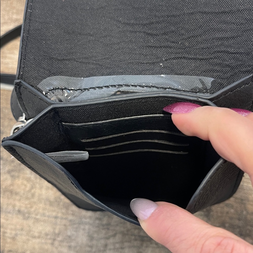 Black Faux Leather Crossbody Bag Phone Bag Wallet - Picture 5 of 7